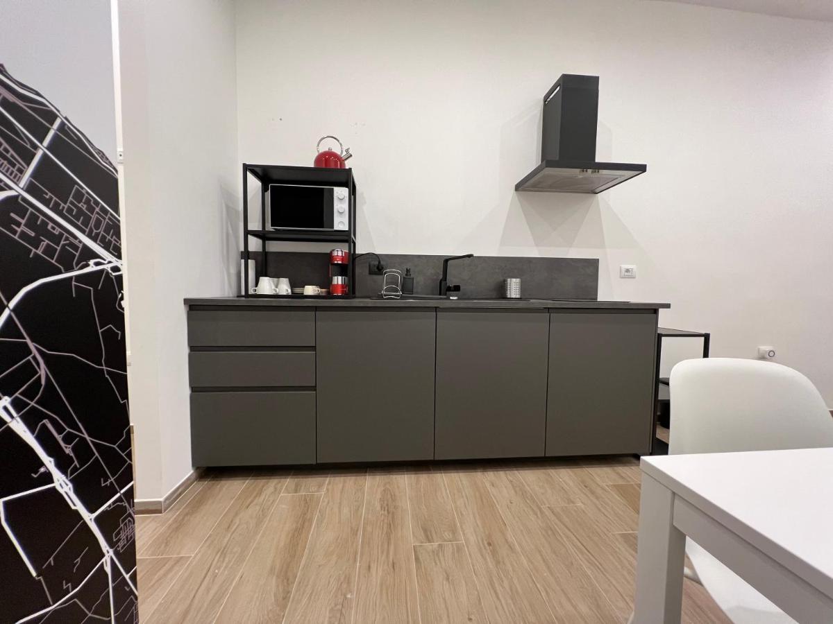 Citywise Vittorio - Independent Apartment Near Bari Central Station 외부 사진